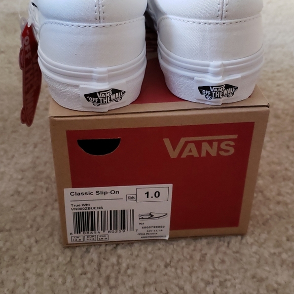 NWT Vans white canvas kids shoes - Picture 2 of 4